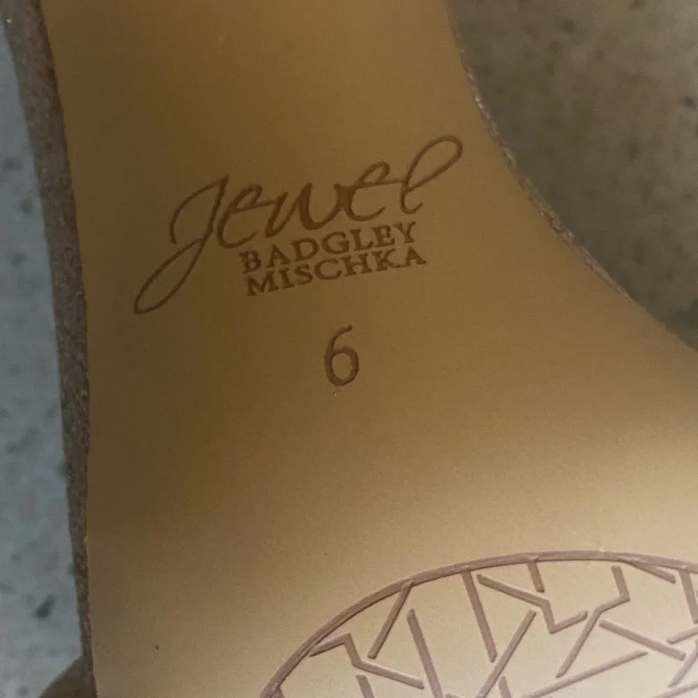 Women’s heels by Jewel Badgeley Mishka, NWOT